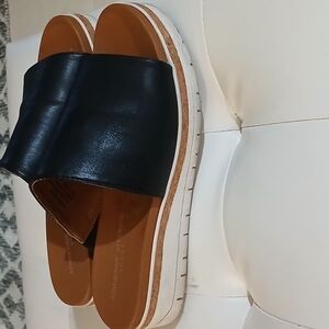 Women's Black Slide Sandals